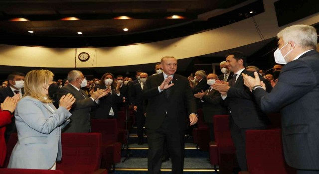 Cumhurbaşkanı Erdoğan: “Altılı, aynısı Macaristanda da oldu, orada da altılı çıktı”