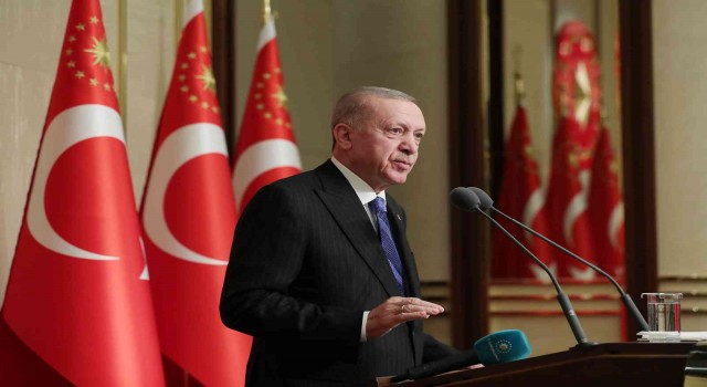 Cumhurbaşkanı Erdoğan: “Evlatlarımız yabancı kültürlerin etkisine giriyor”