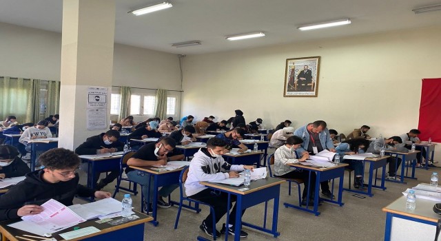 Cumhuriyet Üniversitesi Fasta sınav gerçekleştirdi
