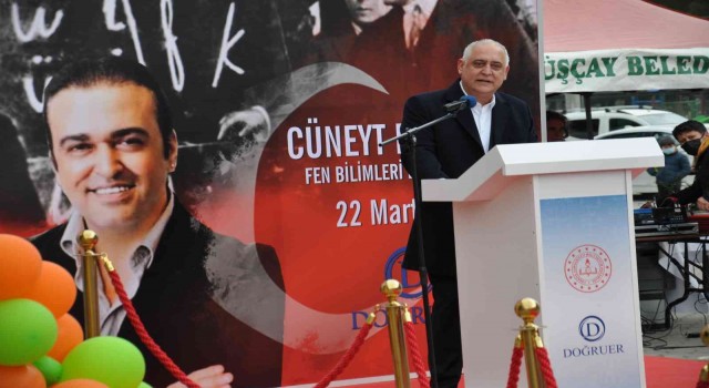 Cüneyt Doğruer Fen Bilimleri Laboratuvarı açıldı