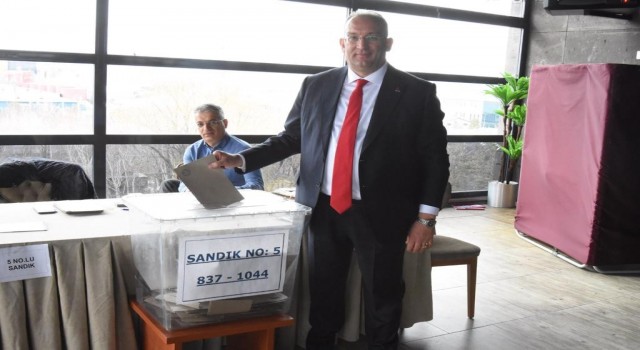 DAİB Başkanı Tanrıver güven tazeledi