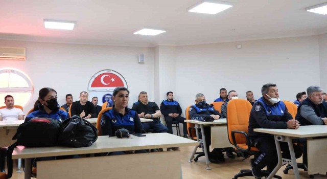 Didimde zabıtalara sezon öncesi eğitim
