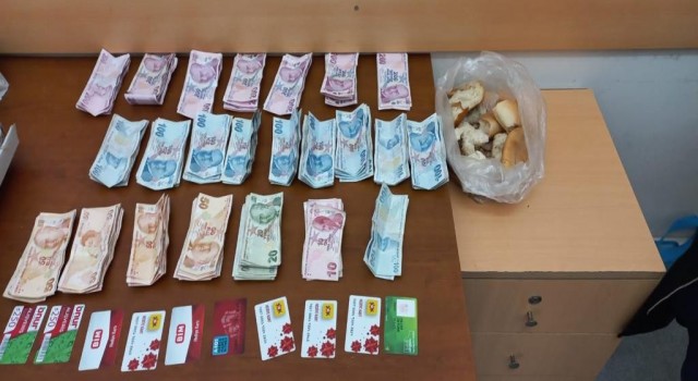 Dilencinin üzerinden servet çıktı: 26 bin 300 lira ve 2 bin TLlik market çeki