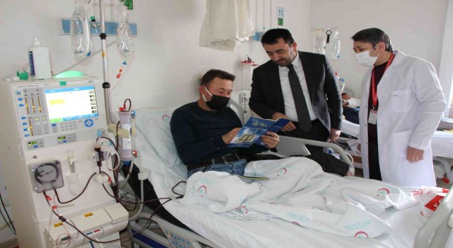 Diyaliz olurken Kuran öğreniyorlar