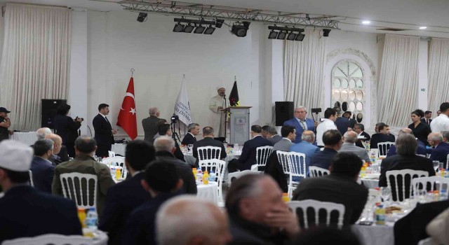 Diyanet İşleri Başkanı Erbaş, Brükseldeki Türk STKlar ile iftar yaptı