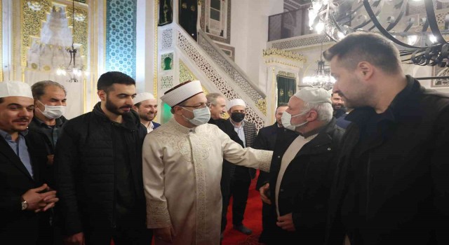 Diyanet İşleri Başkanı Erbaş: “Teravih, Ramazan ayına has bir namazdır”