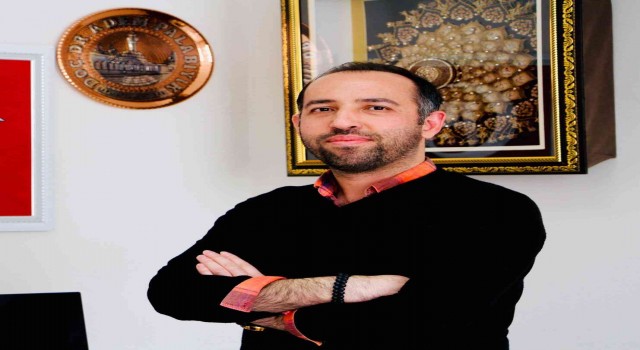 Doç. Dr. Adem Palabıyık: “Akşener de HDPye göz kırpıyor”