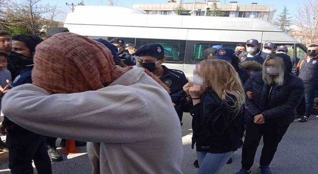 Dolandırıcılıktan gözaltına alınan kadın Ben de kendime güveniyorum, içim rahat dedi