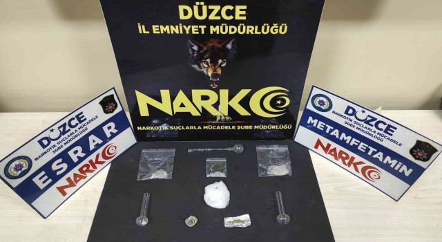 Düzceye uyuşturucu getirirken yakalandılar