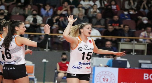 Eczacıbaşı Dynavit, lig etabını ikinci sırada bitirdi