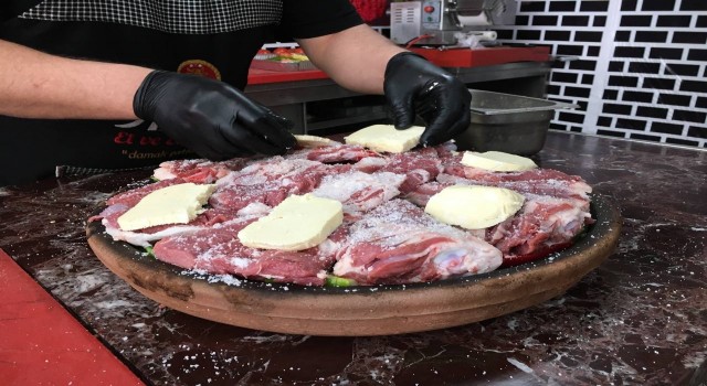 Elazığ sofralarının Ramazan ayındaki vazgeçilmez lezzeti: Palu Tava