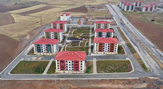 Elazığda 222 depremzede evlerine kavuştu