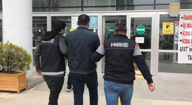 Elazığda uyuşturucu taciri tutuklandı