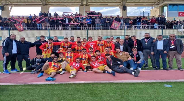 Erzincan 1. Amatör Kümede şampiyon Kavakyoluspor