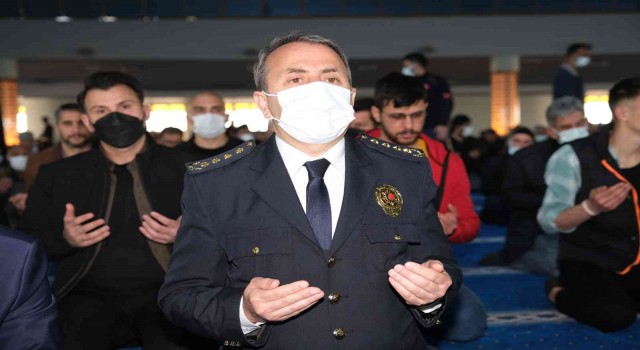 Erzincanda şehitler için mevlit okutuldu