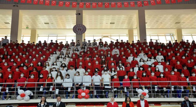 Eskişehirde 23 Nisan coşkuyla kutlandı