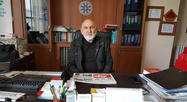 Gazeteci, yazar Özdemir: Ziraat Bankasının binası da Erzincanın bağrından koparılacak gibi görünüyor”