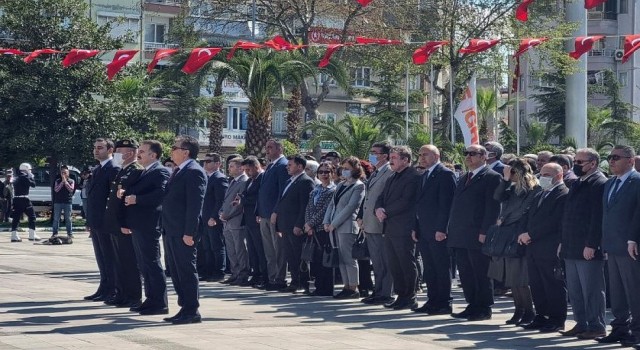 Gazi Mustafa Kemal Atatürkün Edremite 88. yılı düzenlenen törenle kutlandı
