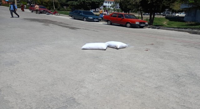 Gedizde beton mikserinin çarptığı kadın hayatını kaybetti