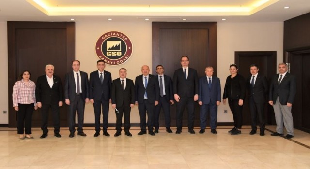 Gelir İdaresi Başkan Yardımcısı Gözübüyük ve beraberindeki heyetten GSOya ziyaret