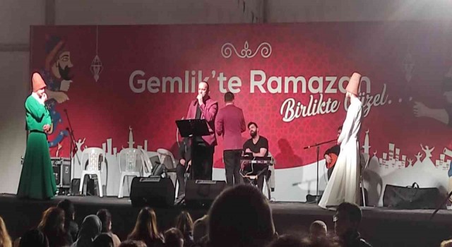 Gemlikte Grup Anka rüzgarı esti
