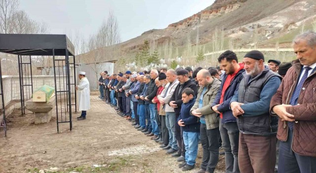 Genç doktor son yolculuğuna uğurlandı