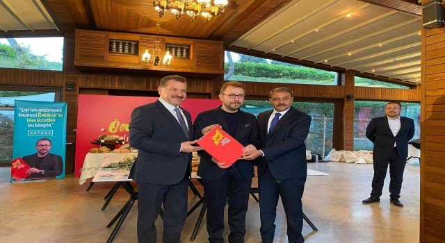 Gezi ve lezzet tutkunlarına Ömür Akkorun kaleminden “Balıkesir Gastronomi Atlası”