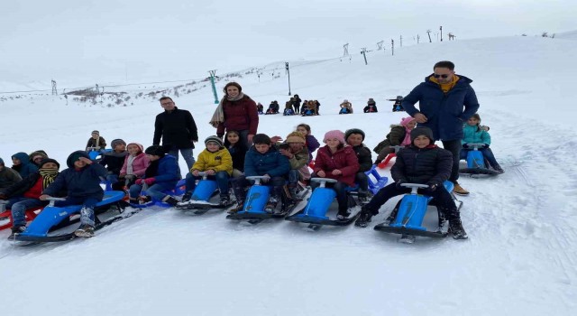 Güroymak Belediyesinden eğitime destek