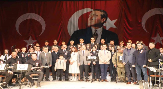 Hakkari polisinden muhteşem konser