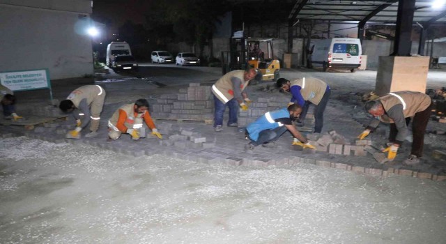 Haliliyede mahalleler kilitli beton parke ile döşeniyor