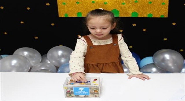 Harçlıklarını hafızlık yapan öğrencilerin iftar ve sahur yemeği için bağışladılar