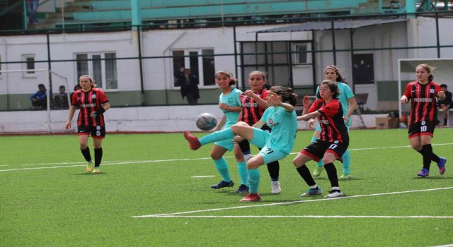 Horozkentspor, Afyonu 8 golle geçti
