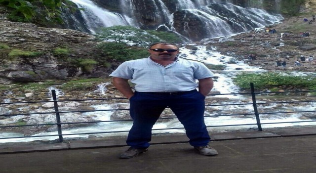 Hurda sökümü yaptığı esnada çatıdan düşerek hayatını kaybetti