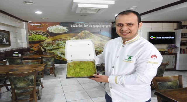 İftar sonralarının vazgeçilmez tatlısı Gaziantep Katmeri