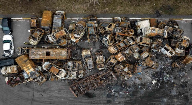 Irpin kenti harabeye döndü