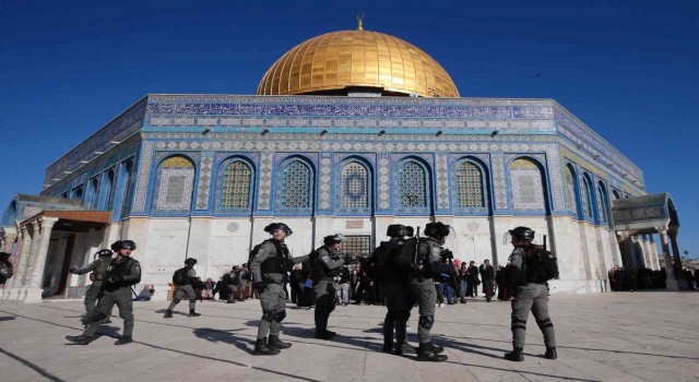 İsrail basını: “Ramazan ayı sonuna kadar Yahudilerin Mescid-i Aksaya girişi yasaklandı”