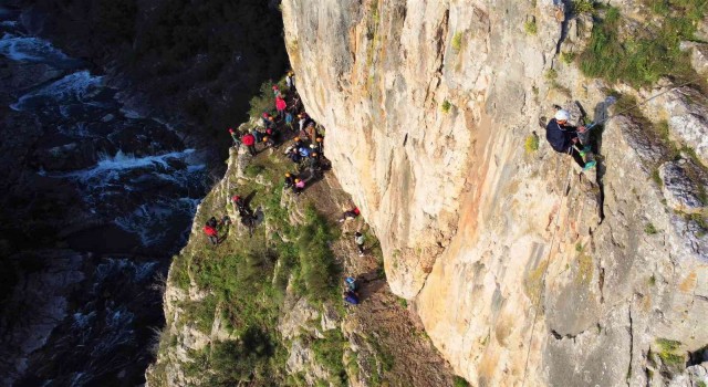 İstanbulun yanı başındaki saklı güzellik: Ballıkayalar