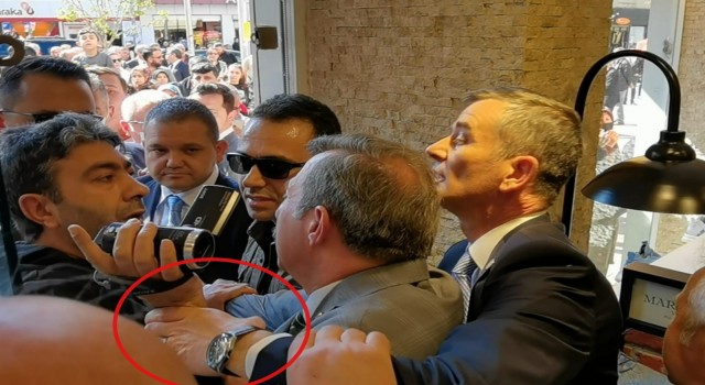 İYİ Parti Genel Başkan Yardımcısı Dikbayırdan basın mensubuna saldırı girişimi