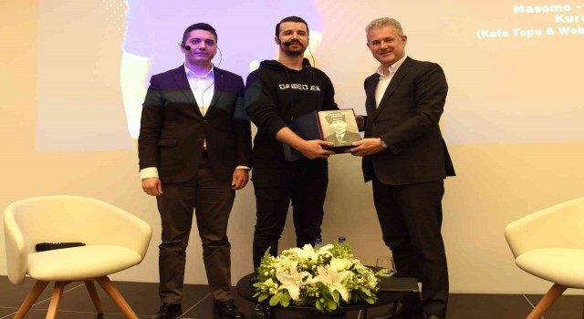 ‘İz Bırakanlar serisi, İzQda başladı