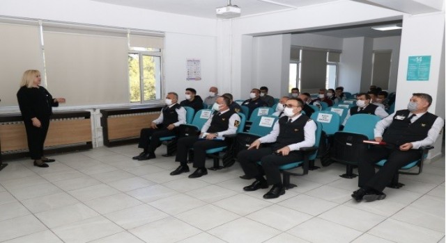 Jandarma personeline “Kişiler Arası İletişim ve Beden Dili” eğitimi