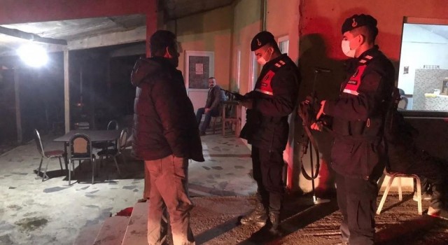 Jandarma tarafından yapılan denetimde yakalandılar