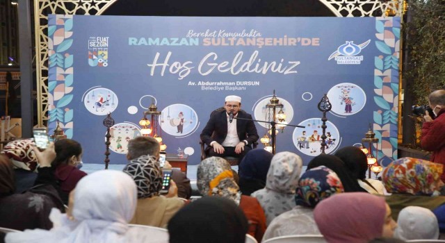 Kadir Gecesinde Sultangazide Kuran-ı Kerim ziyafeti