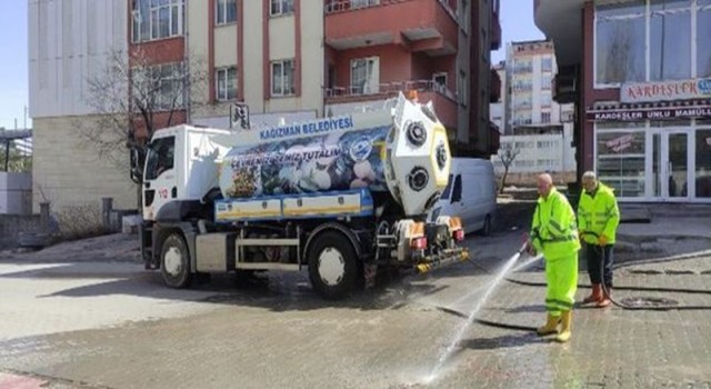 Kağızmanda belediyeden bahar temizliği