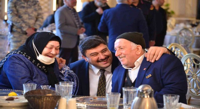 Kahramankazanda şehit aileleri ve gaziler onuruna iftar