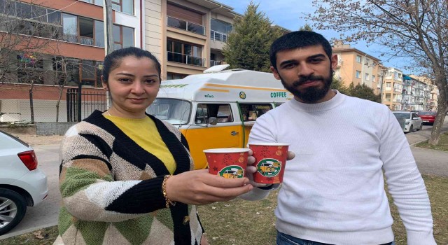 Kahve satarak Türkiyeyi geziyorlar
