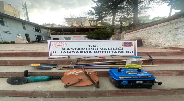 Kapalı maden ocağındaki demirleri çalarken yakalandılar: 3 gözaltı