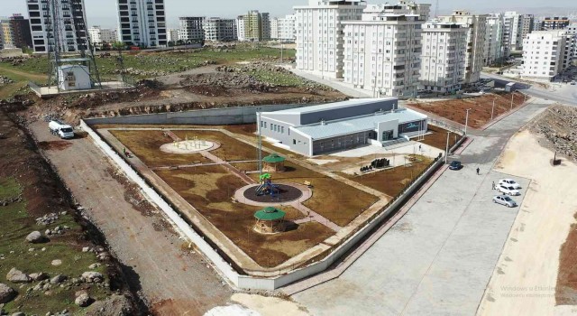 Karaköprüde yüzme havuzu açılışa hazırlanıyor
