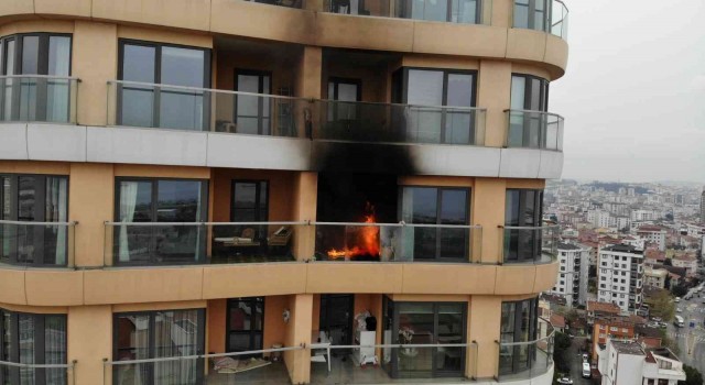 Kartalda 34 katlı binada yangın