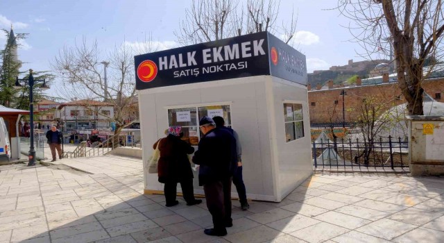 Kastamonuda halk ekmek satışı başladı