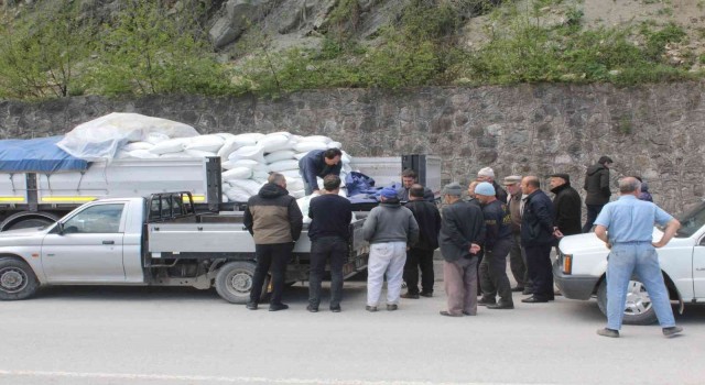 Kastamonunun iki ilçesinde arıcılara 32 tonluk şeker desteği